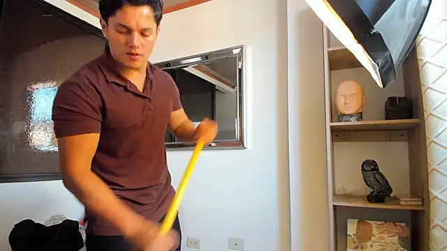 julian wallace online show from 04/04/26, 08:06