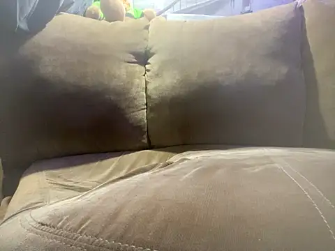 Snapshot of BigMac1596 chatting on 02/27/25, 08:17 BigMac1596 online show from 02/27/25, 08:17