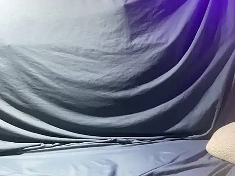 Snapshot of BigMac1596 chatting on 10/09/25, 05:00 BigMac1596 online show from 10/09/25, 05:00