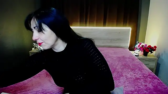 Snapshot of LiluGrants chatting on 01/09/26, 07:04 LiluGrants online show from 01/09/26, 07:04