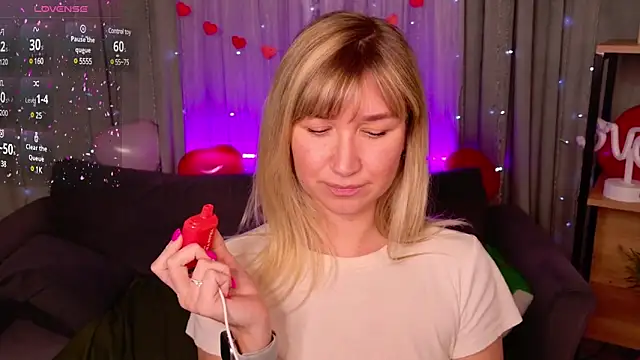 MilaBott online show from 02/14/25, 05:46