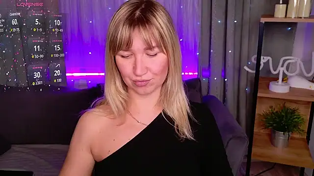 MilaBott online show from 02/18/25, 07:09