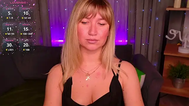 MilaBott online show from 03/07/25, 06:33