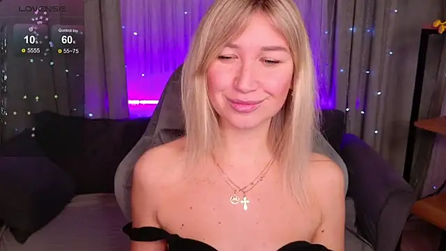 MilaBott online show from 12/02/25, 07:42