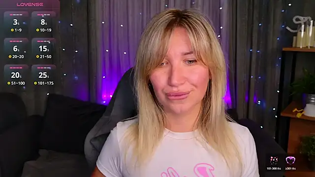Snapshot of MilaBott chatting on 06/11/26, 12:32 MilaBott online show from 06/11/26, 12:32