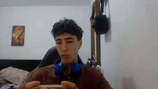 gojo satoru 18 online show from 09/25/25, 11:25