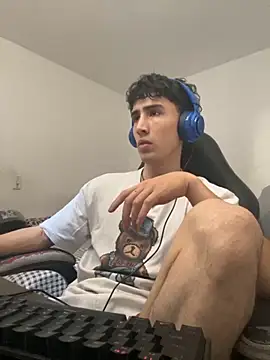 gojo satoru 18 online show from 10/21/25, 04:08