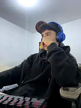 gojo satoru 18 online show from 11/07/25, 04:56