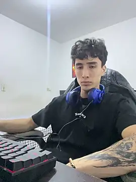 gojo satoru 18 online show from 02/02/26, 09:02