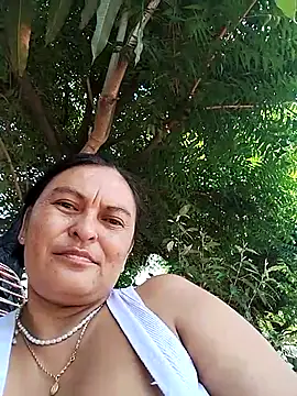 Snapshot of Horny-Mommy-Dirty chatting on 04/19/26, 07:27 Horny-Mommy-Dirty online show from 04/19/26, 07:27