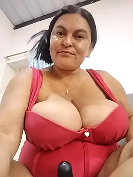 Snapshot of Horny-Mommy-Dirty chatting on 05/02/26, 07:52 Horny-Mommy-Dirty online show from 05/02/26, 07:52