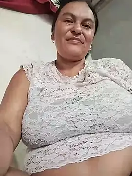 Snapshot of Horny-Mommy-Dirty chatting on 05/11/26, 01:50 Horny-Mommy-Dirty online show from 05/11/26, 01:50