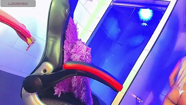 samantha official  online show from 01/11/25, 11:56