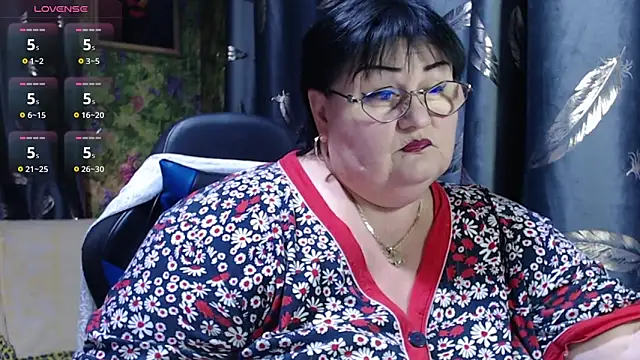 Snapshot of Goddess57 chatting on 09/17/25, 06:42 Goddess57 online show from 09/17/25, 06:42