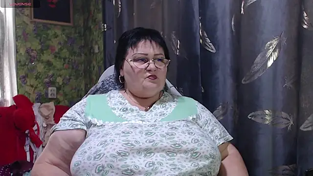 Snapshot of Goddess57 chatting on 10/24/25, 08:55 Goddess57 online show from 10/24/25, 08:55