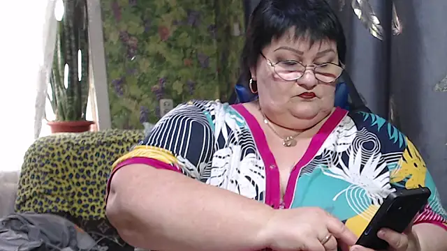 Snapshot of Goddess57 chatting on 11/13/25, 07:18 Goddess57 online show from 11/13/25, 07:18