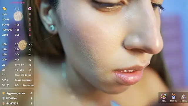 Snapshot of Beautifulskinny18 chatting on 06/11/26, 12:32 Beautifulskinny18 online show from 06/11/26, 12:32