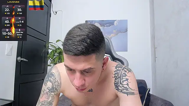 Yeiko Romero  online show from 10/24/25, 07:05