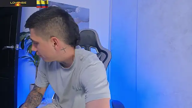 Yeiko Romero  online show from 12/20/25, 10:39