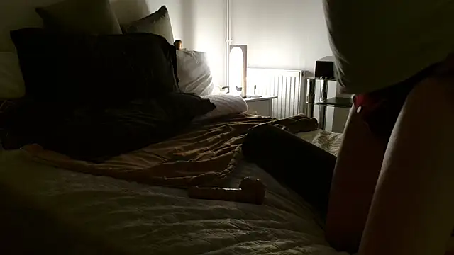 Snapshot of ImYourXtoy chatting on 12/13/25, 07:53 ImYourXtoy online show from 12/13/25, 07:53