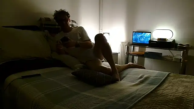 ImYourXtoy online show from 03/23/26, 08:46