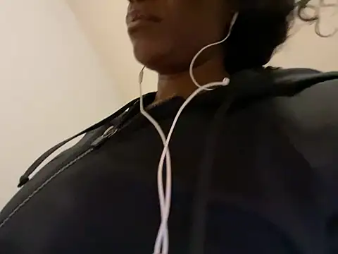 wynterheat online show from 03/01/25, 03:32