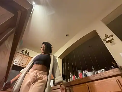 wynterheat online show from 03/05/25, 08:21