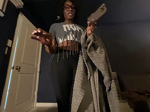 wynterheat online show from 04/14/26, 06:25