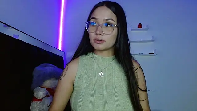 Snapshot of Fysste_ chatting on 02/25/25, 10:39 Fysste online show from 02/25/25, 10:39