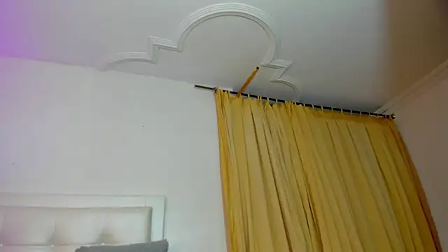 Snapshot of Athenaa_555 chatting on 03/21/25, 04:49 Athenaa 555 online show from 03/21/25, 04:49