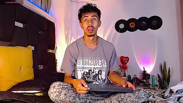 RyanRizzo online show from 12/03/24, 12:13