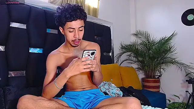 RyanRizzo online show from 01/25/25, 07:07