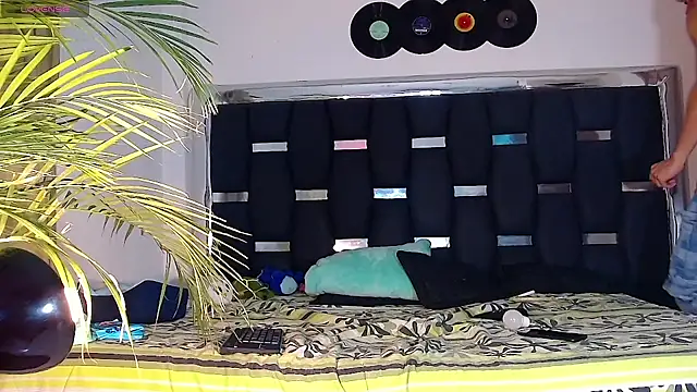 RyanRizzo online show from 01/30/25, 01:55