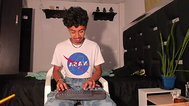 RyanRizzo online show from 03/19/25, 12:15