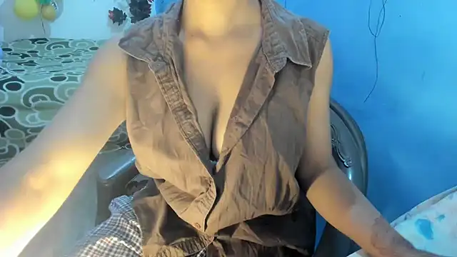 aarjulove online show from 02/13/26, 11:50