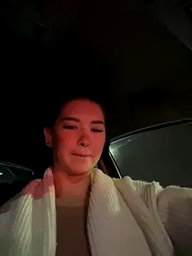 Snapshot of Denise_Garciia chatting on 12/01/24, 04:51 Denise Garciia online show from 12/01/24, 04:51