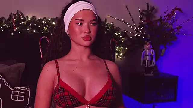 Snapshot of Denise_Garciia chatting on 01/06/25, 05:27 Denise Garciia online show from 01/06/25, 05:27