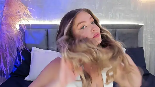 GaiaBaker online show from 10/29/25, 01:35