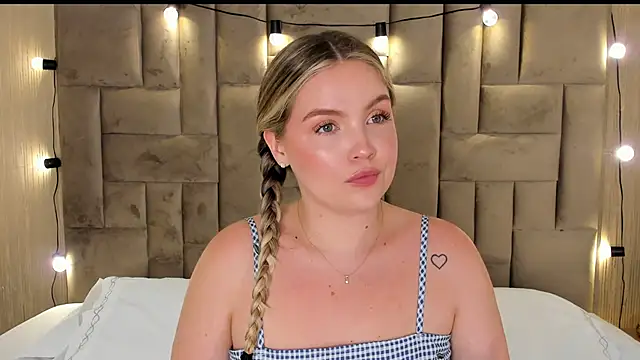 GaiaBaker online show from 11/22/25, 06:29