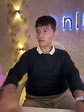 Logan smith1 online show from 01/07/26, 07:44