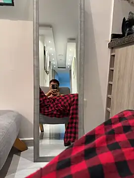 Logan smith1 online show from 04/09/26, 05:29