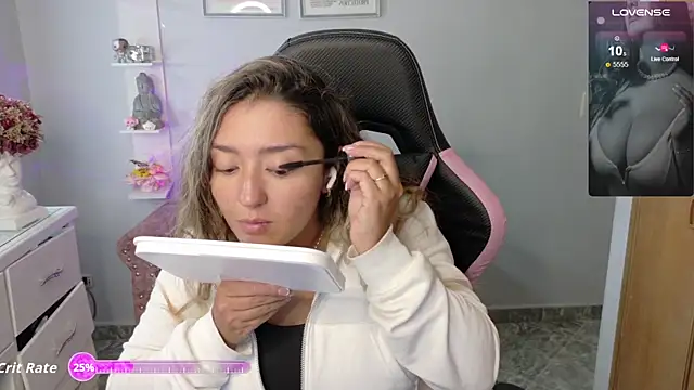 Melannyy  online show from 05/15/26, 12:50
