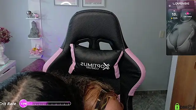 Snapshot of Melannyy_ chatting on 06/17/26, 12:57 Melannyy online show from 06/17/26, 12:57