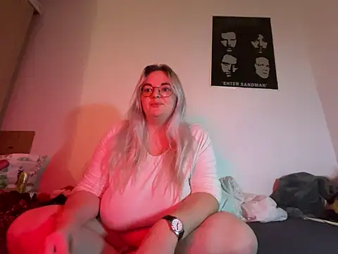 ofeefox online show from 01/02/25, 07:07