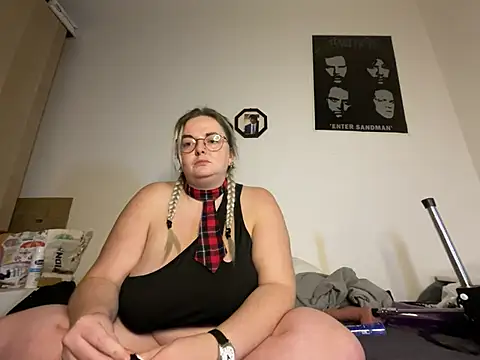 ofeefox online show from 01/04/25, 10:02