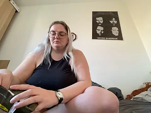 ofeefox online show from 03/20/25, 03:25