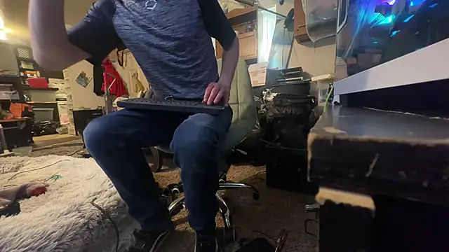 deadpi online show from 04/30/26, 04:02