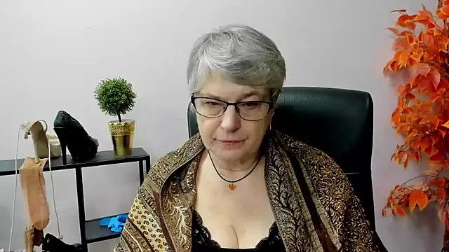 IrisDream online show from 02/11/25, 10:37