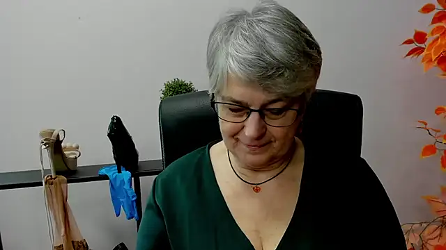 IrisDream online show from 02/14/25, 10:49