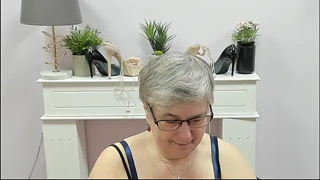 IrisDream online show from 01/07/26, 07:11